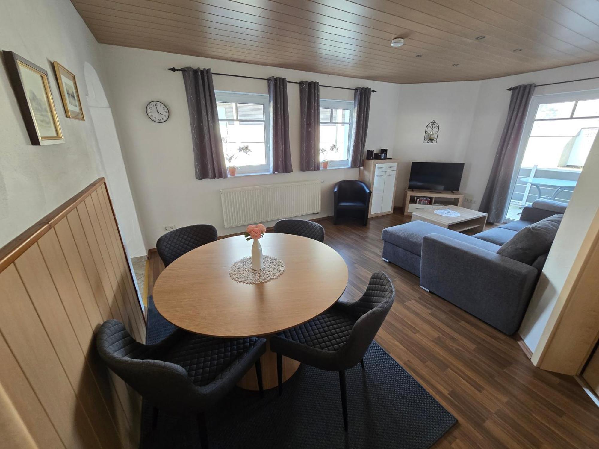 Ferienwohnung Gashi Winterberg Luaran gambar